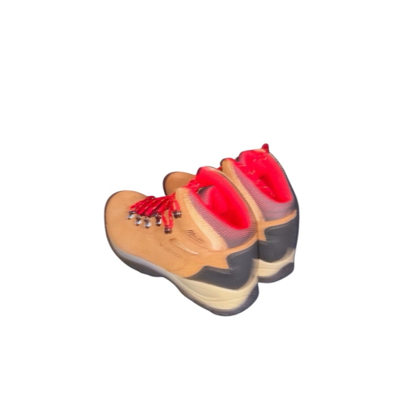 Women's Columbia Newton Ridge Hiking Boots Tan Red 6.5 - Picture 3 of 8